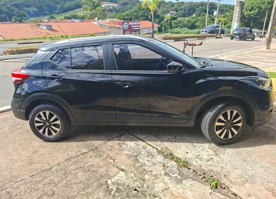 NISSAN KICKS 1.6 16V FLEXSTART S DIRECT 4P XTRONIC NISSAN KICKS 1.6 16V FLEXSTART S DIRECT 4P XTRONIC